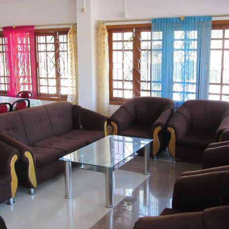 Hotel Druk Bhalukpung Екстериор снимка