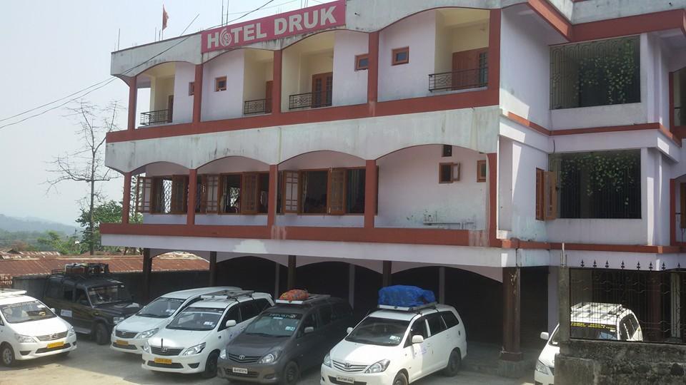 Hotel Druk Bhalukpung Екстериор снимка