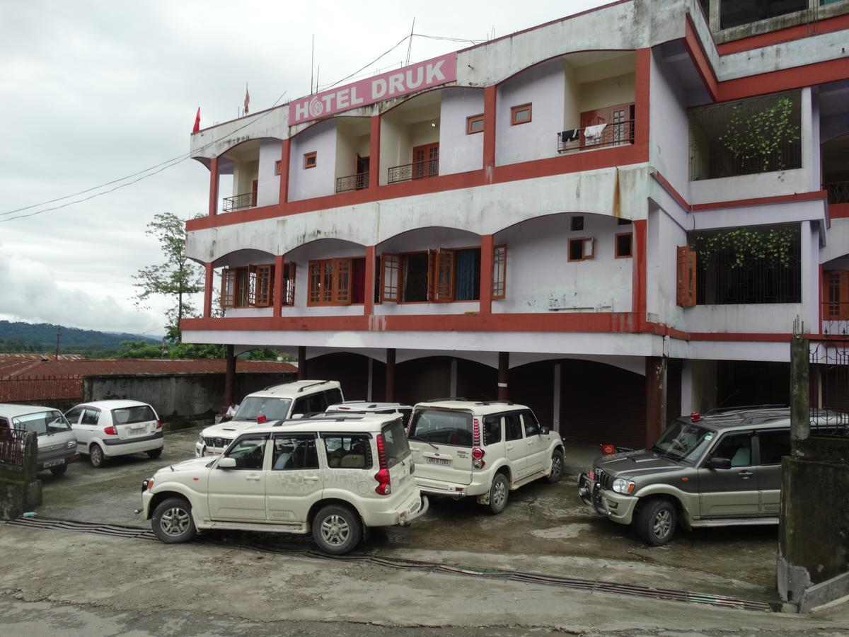 Hotel Druk Bhalukpung Екстериор снимка